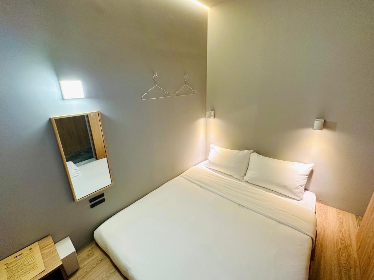 Kw2 Hostel Kaohsziung Kültér fotó