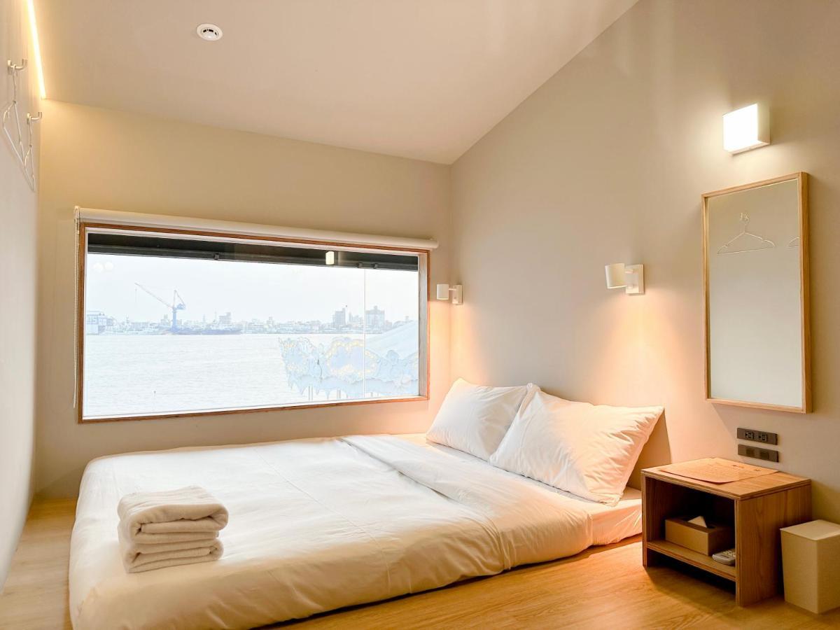 Kw2 Hostel Kaohsziung Kültér fotó
